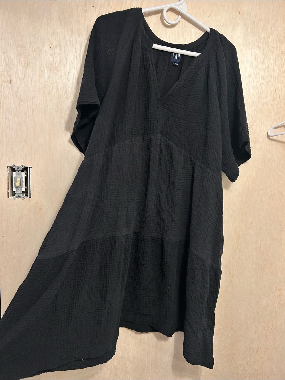 GAP Black Textured Midi Dress with V-Neck
